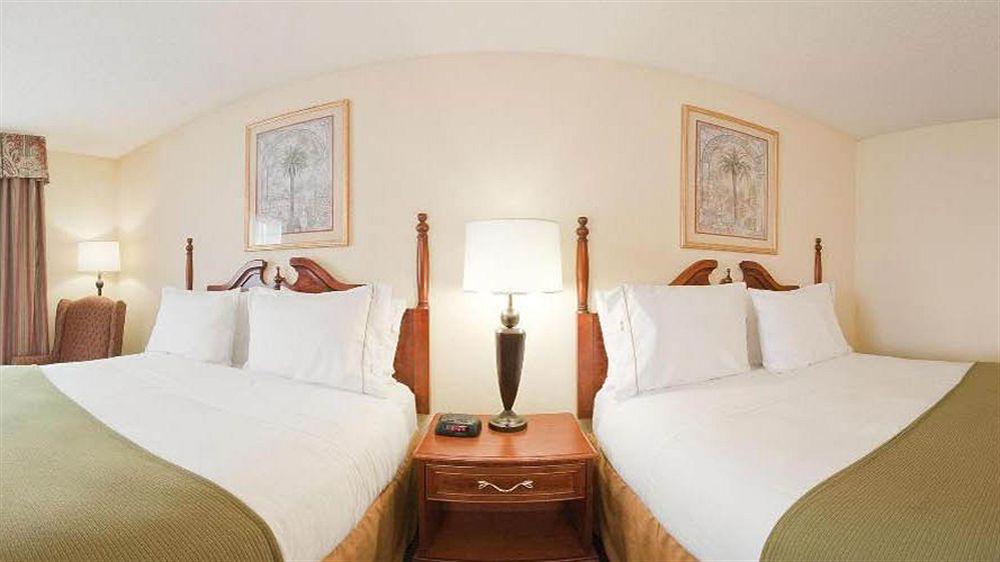 Holiday Inn Express Hotel & Suites Olive Branch By Ihg מראה חיצוני תמונה