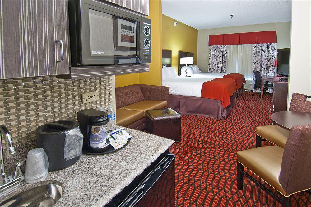 Holiday Inn Express Hotel & Suites Olive Branch, An Ihg Hotel מראה חיצוני תמונה