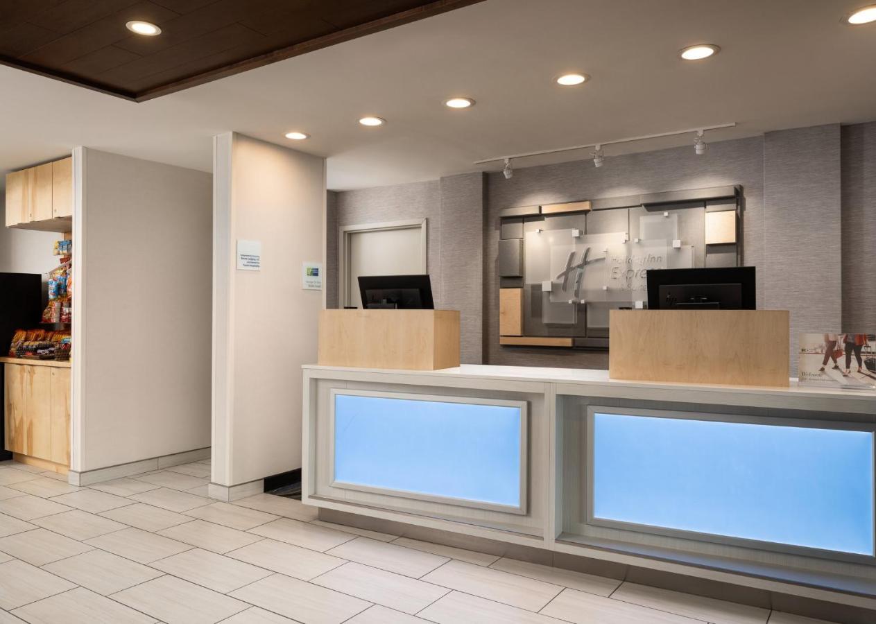 Holiday Inn Express Hotel & Suites Olive Branch By Ihg מראה חיצוני תמונה