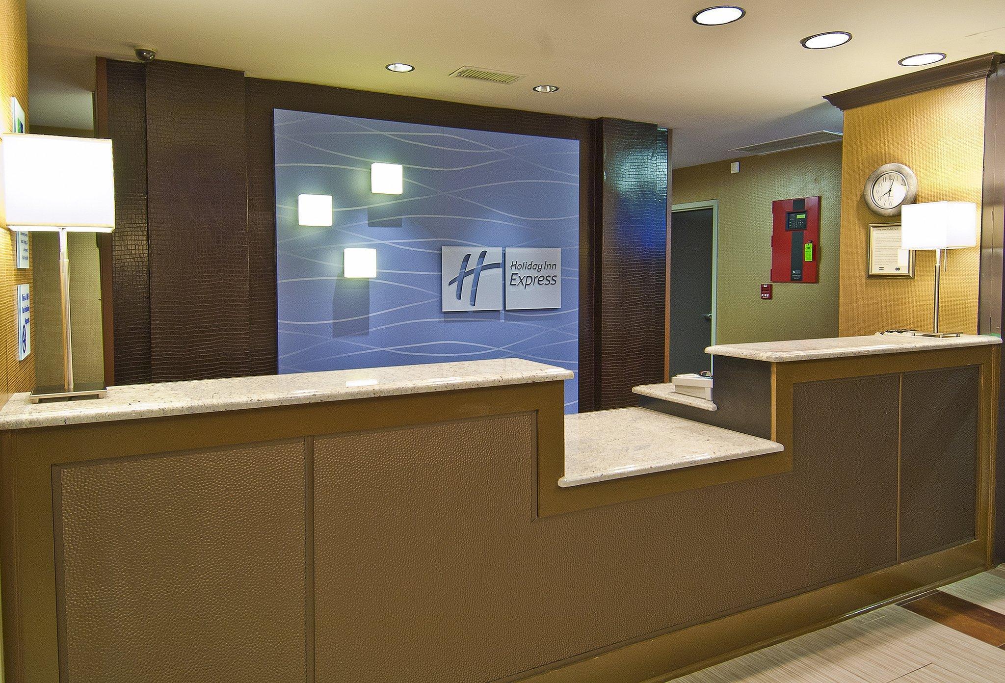 Holiday Inn Express Hotel & Suites Olive Branch By Ihg מראה חיצוני תמונה